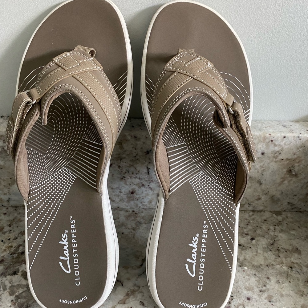 Clarks Tan Sandals with Textured Footbed and Cushioned Soles